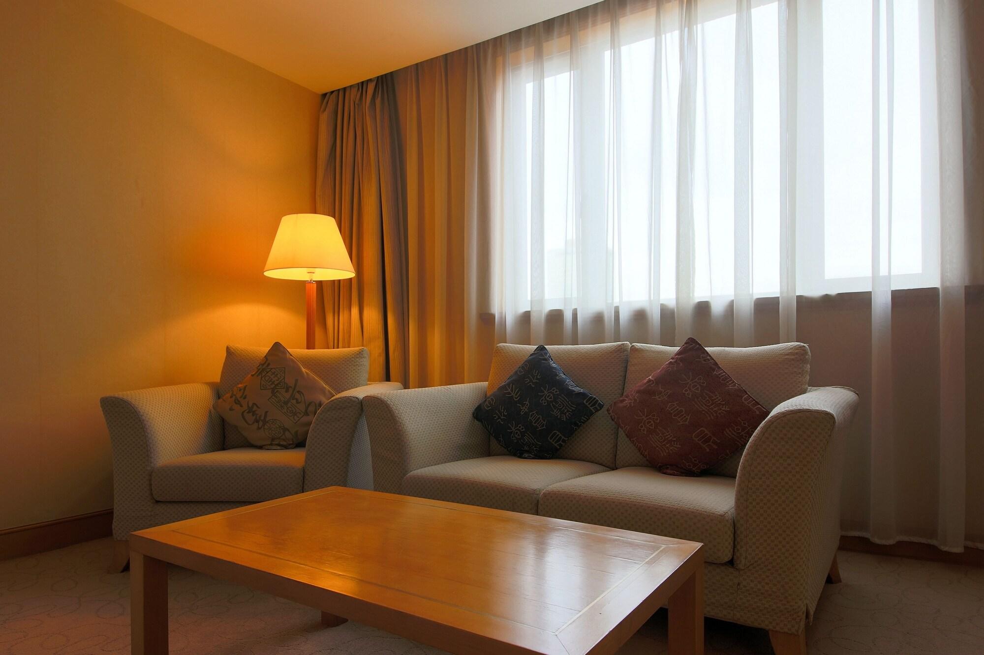 Mason Hotel Шанхай Екстериор снимка