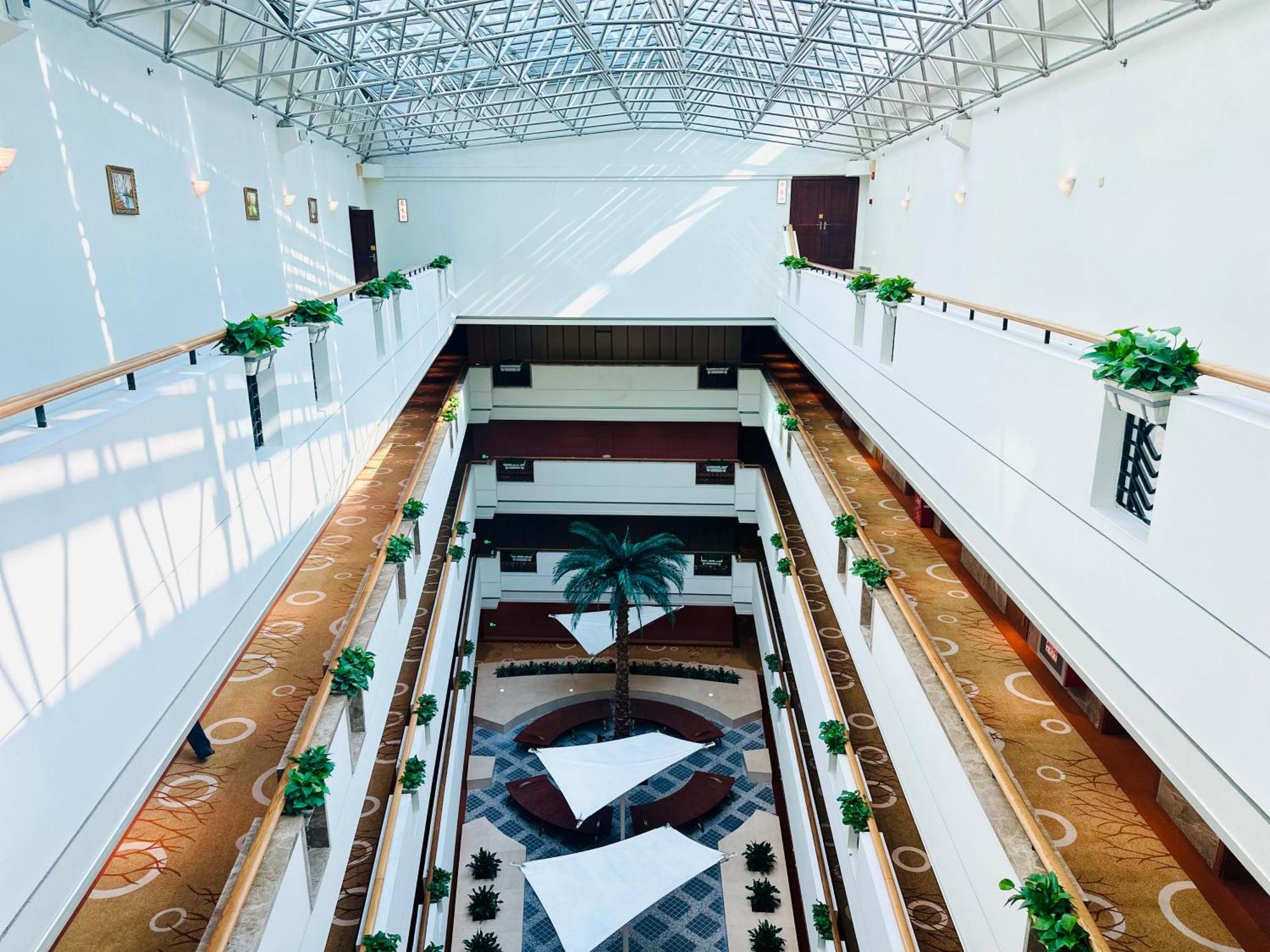 Mason Hotel Шанхай Екстериор снимка