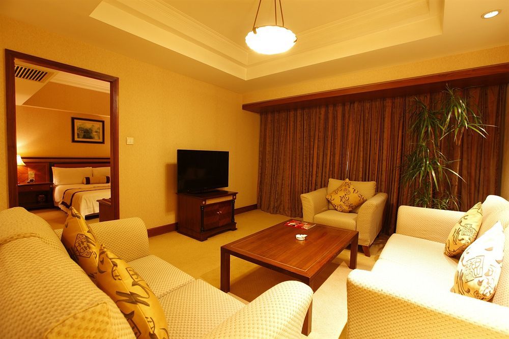 Mason Hotel Шанхай Екстериор снимка