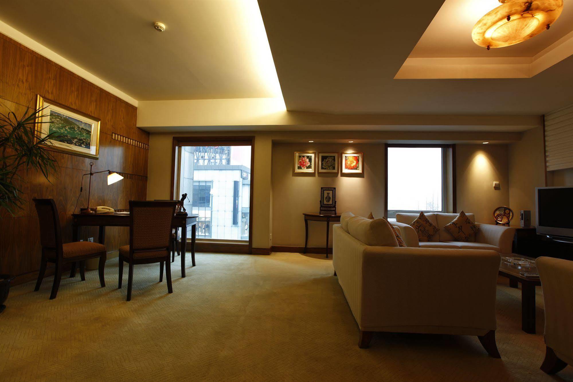 Mason Hotel Шанхай Екстериор снимка